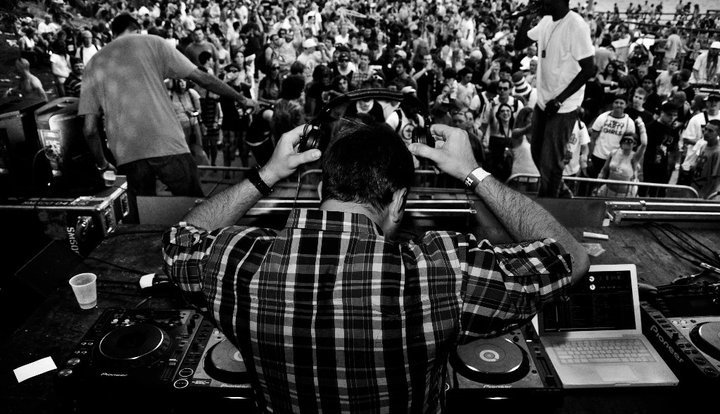 249944 210050579031746 113238235379648 498163 7644522 n [Hip Hop/Dubstep] La Da Boomman Feat. Tity Boi and Yo Gotti   We Up In Here (Mayhem Remix)