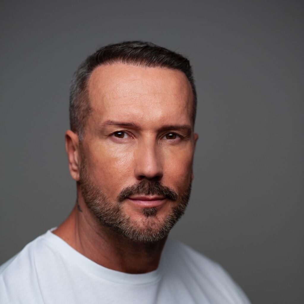 [Future Rave] CRISTIAN MARCHI Con Il Nastro Rosa The Music Ninja